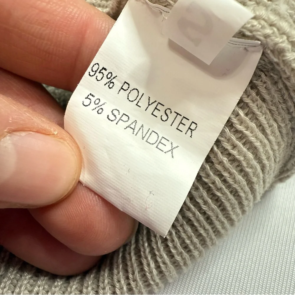 Fitted Long Sleeve Knit Dress in Beige Button neck and collar with pockets SMALL - Picture 11 of 11